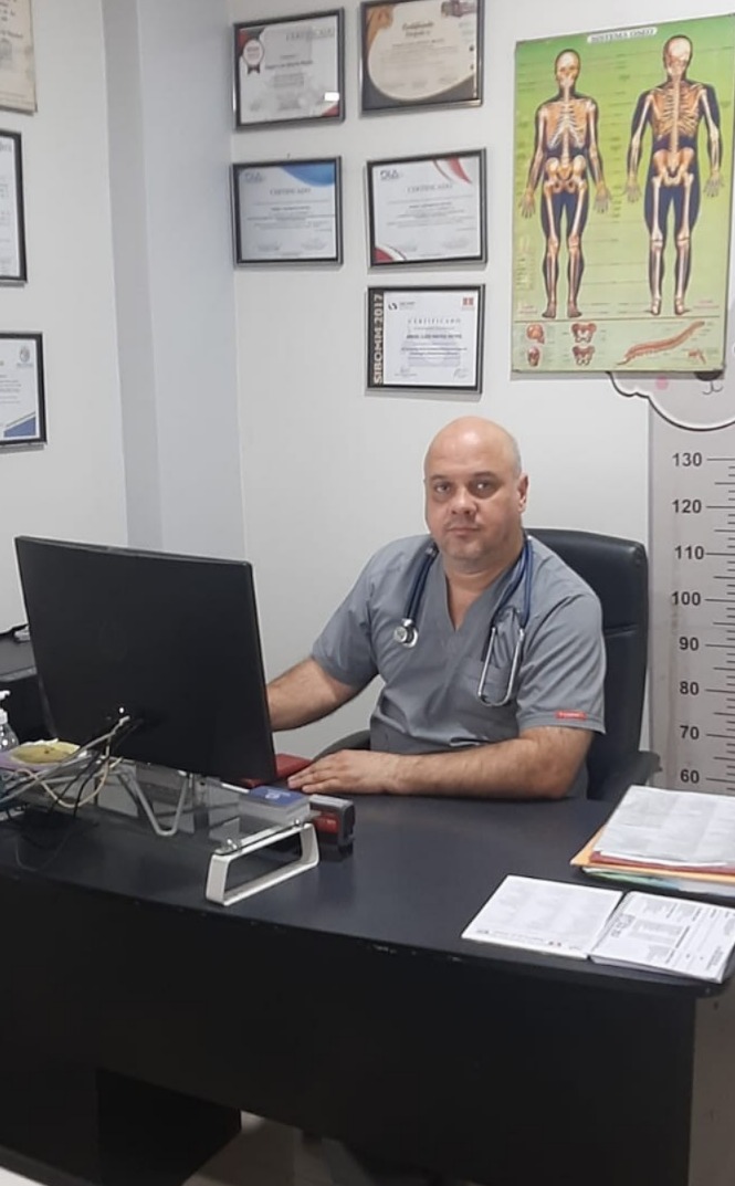 Dr.Angel Mayea Reyes